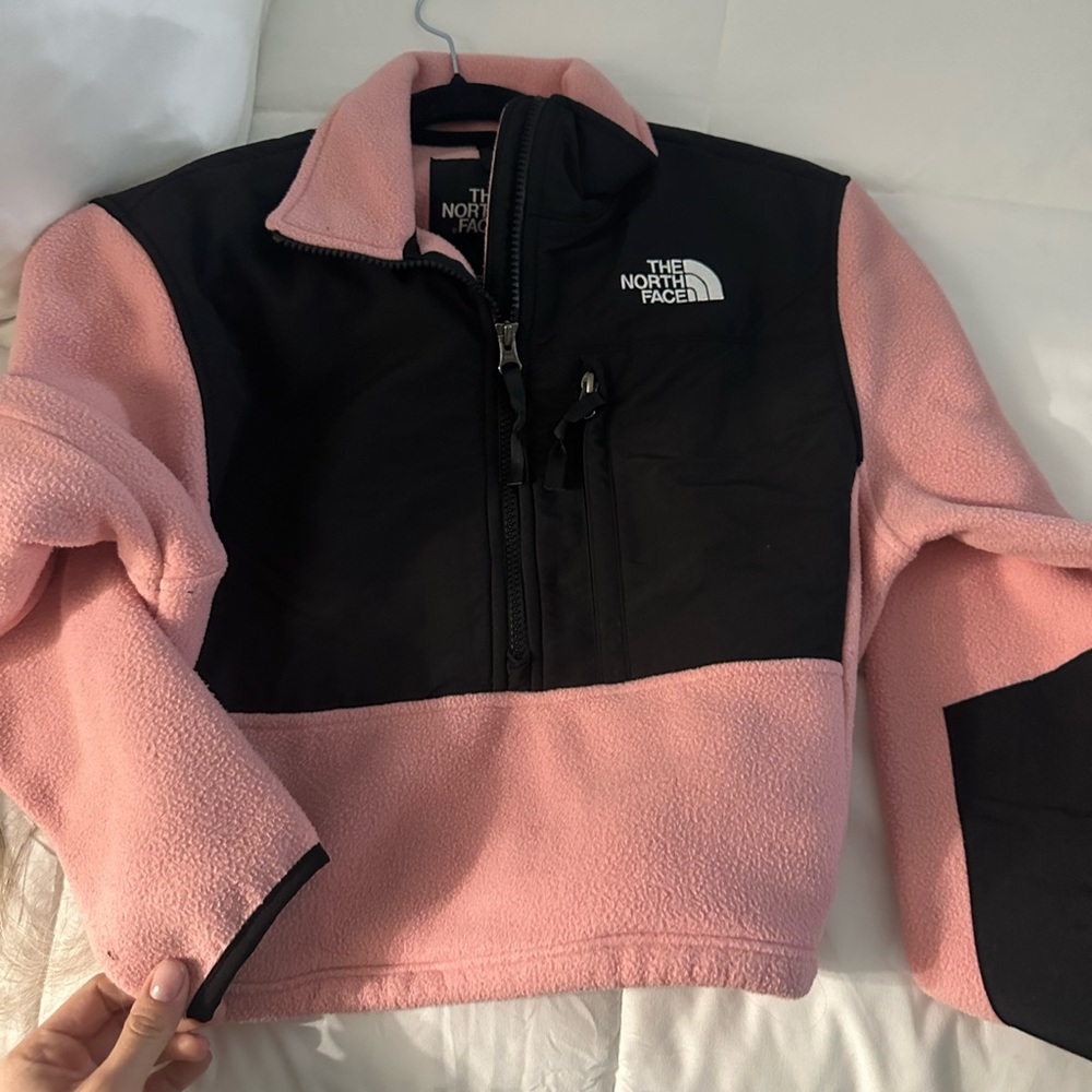 North face crop fleece